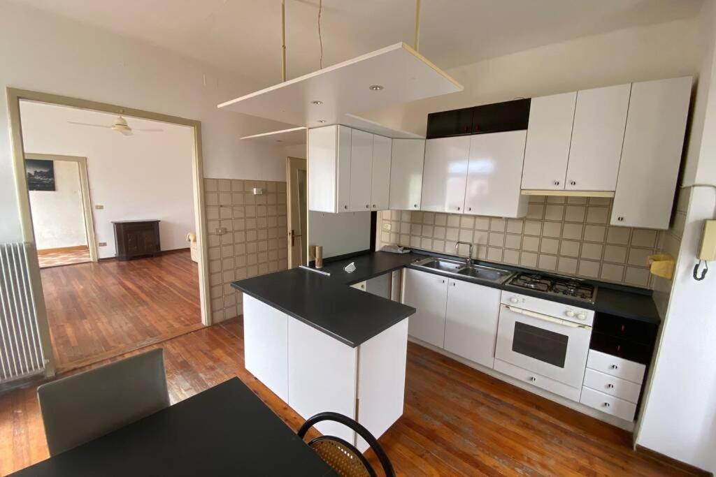 Cheap Apartment Арко Экстерьер фото